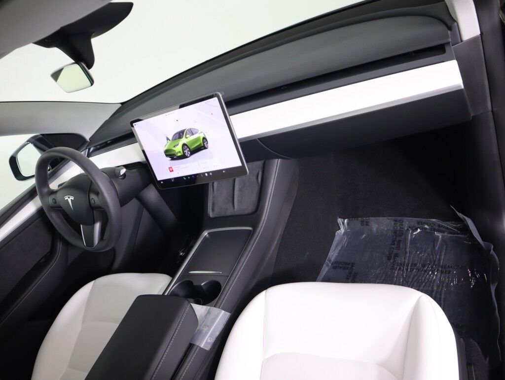 2024 Tesla Model Y Long Range AWD Maumee OH