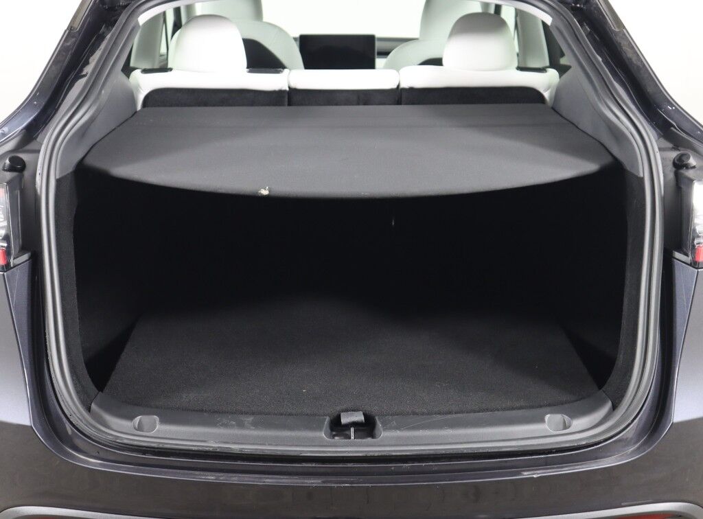 2024 Tesla Model Y Long Range AWD Maumee OH