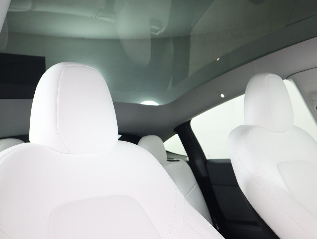 2024 Tesla Model Y Long Range AWD Maumee OH