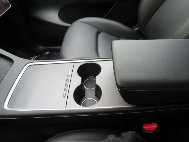 2024 Tesla Model Y Long Range Dual Motor All-Wheel Drive Plano TX