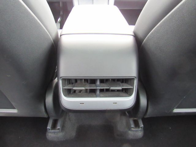 2024 Tesla Model Y Long Range Dual Motor All-Wheel Drive Plano TX