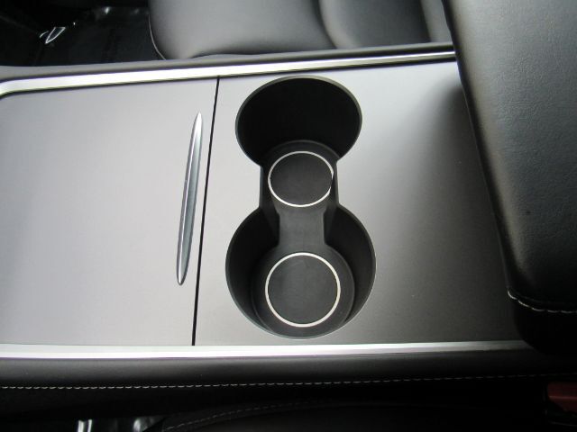 2024 Tesla Model Y Long Range Dual Motor All-Wheel Drive Plano TX