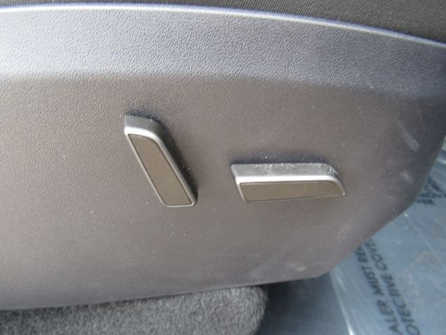 2024 Tesla Model Y Long Range Dual Motor All-Wheel Drive Plano TX