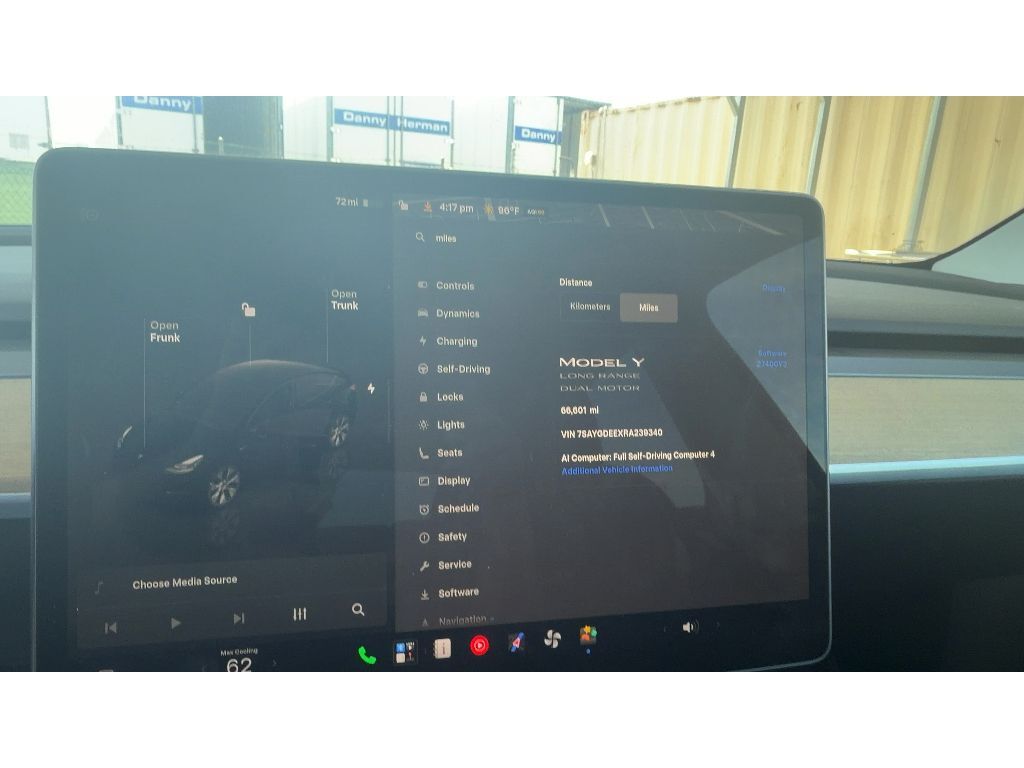 2024 Tesla Model Y Long Range