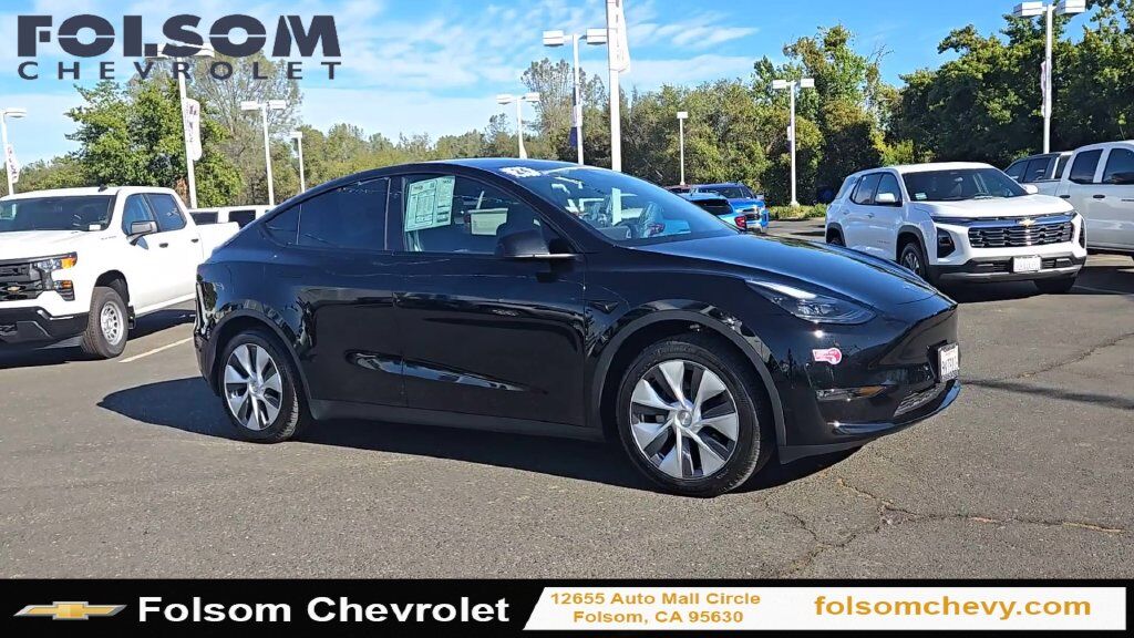 2024 Tesla Model Y Long Range