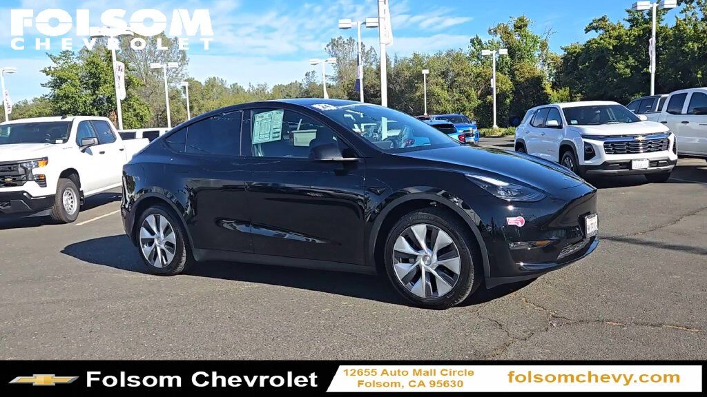 2024 Tesla Model Y Long Range