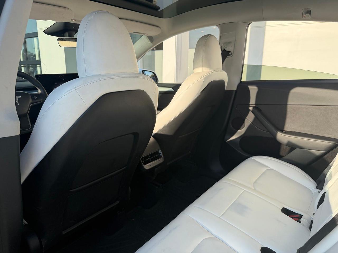 2024 Tesla Model Y Long Range Gladstone OR
