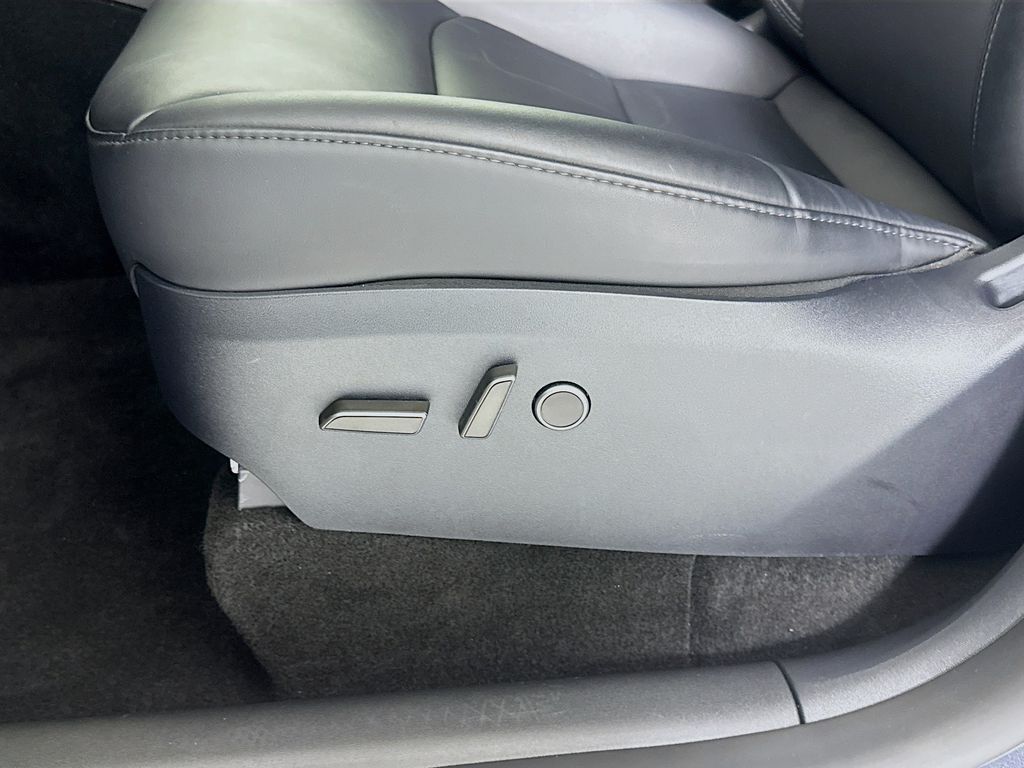 2024 Tesla Model Y Long Range Kennewick WA