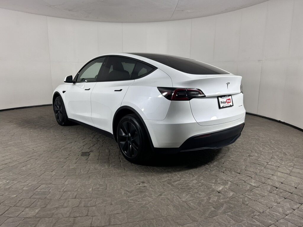 2024 Tesla Model Y Long Range Maumee OH