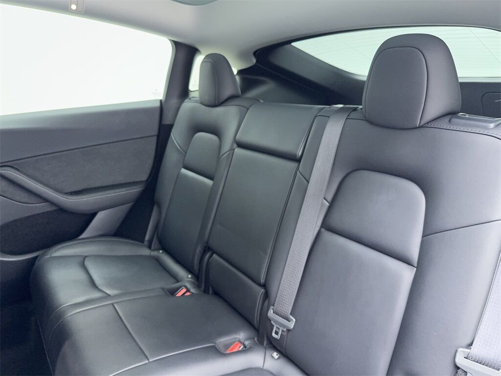 2024 Tesla Model Y Long Range NAV,CAM,PANO,HTD STS,BLIND SPOT,19&quot; WLS Plano TX