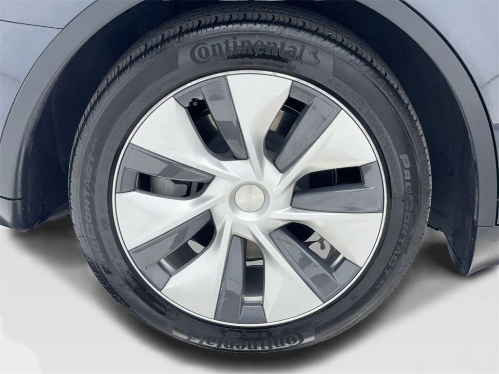 2024 Tesla Model Y Long Range NAV,CAM,PANO,HTD STS,BLIND SPOT,19&quot; WLS Plano TX