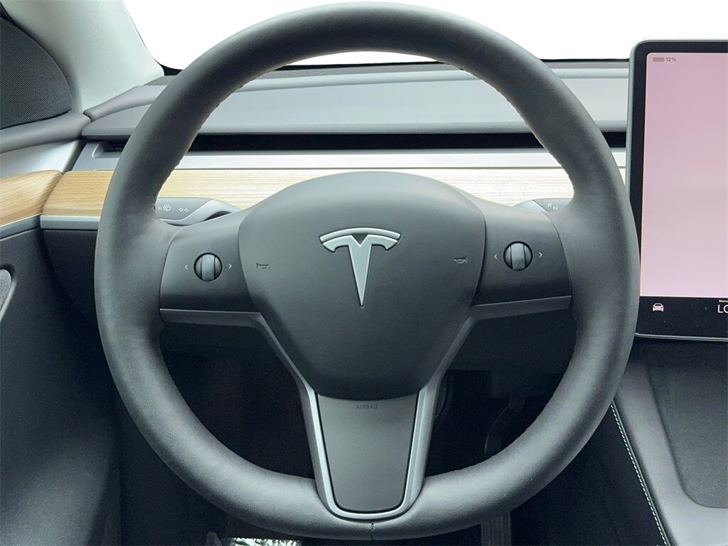 2024 Tesla Model Y Long Range NAV,CAM,PANO,HTD STS,BLIND SPOT,19&quot; WLS Plano TX