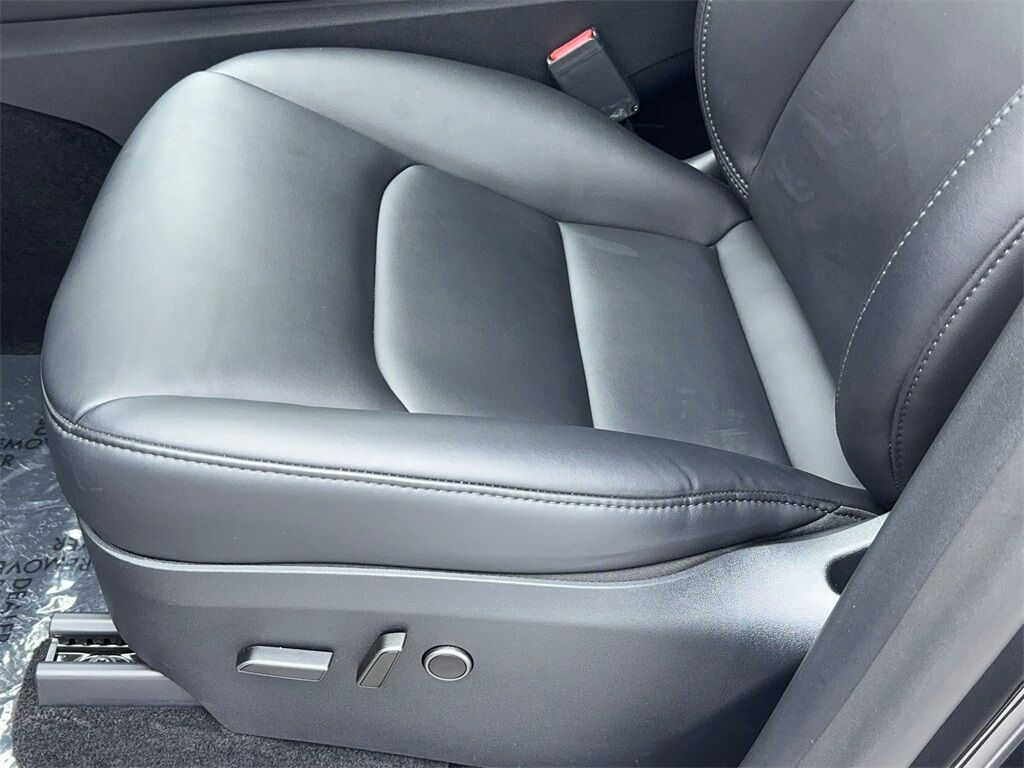 2024 Tesla Model Y Long Range NAV,CAM,PANO,HTD STS,BLIND SPOT,19&quot; WLS Plano TX