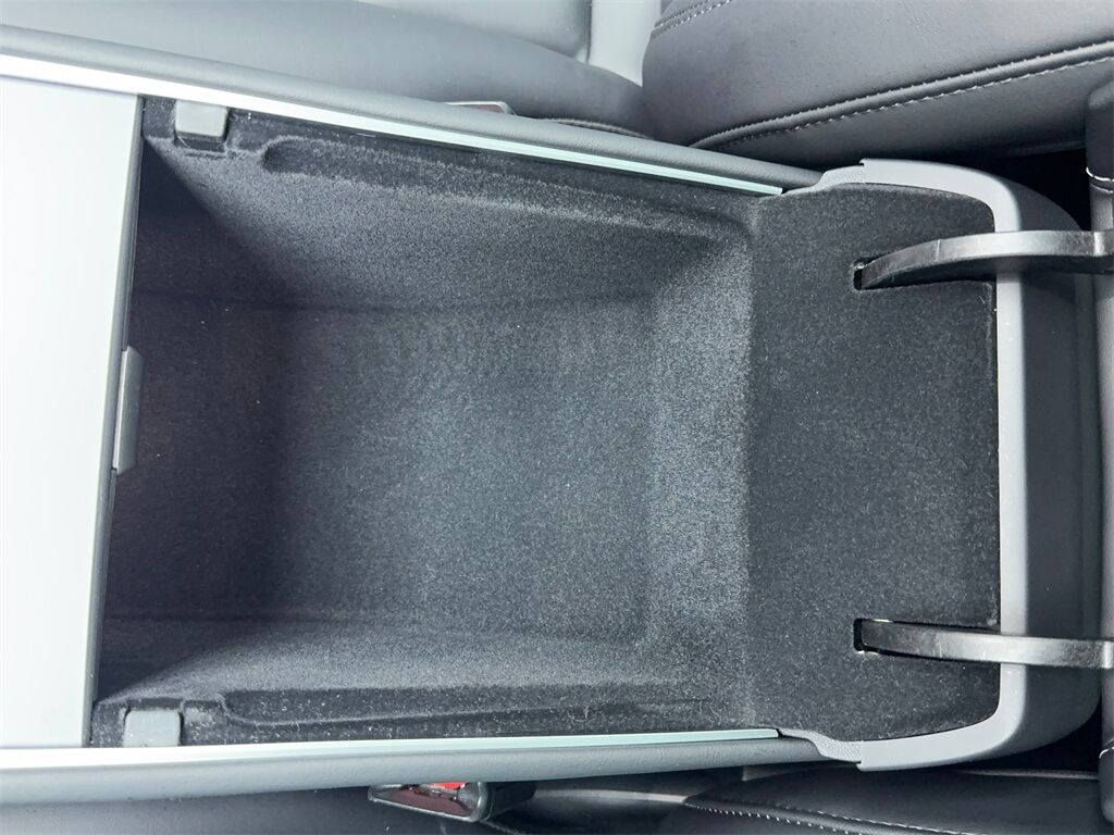 2024 Tesla Model Y Long Range NAV,CAM,PANO,HTD STS,BLIND SPOT,19&quot; WLS Plano TX