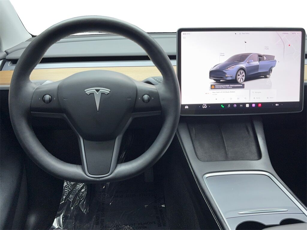 2024 Tesla Model Y Long Range NAV,CAM,PANO,HTD STS,BLIND SPOT,19&quot; WLS Plano TX