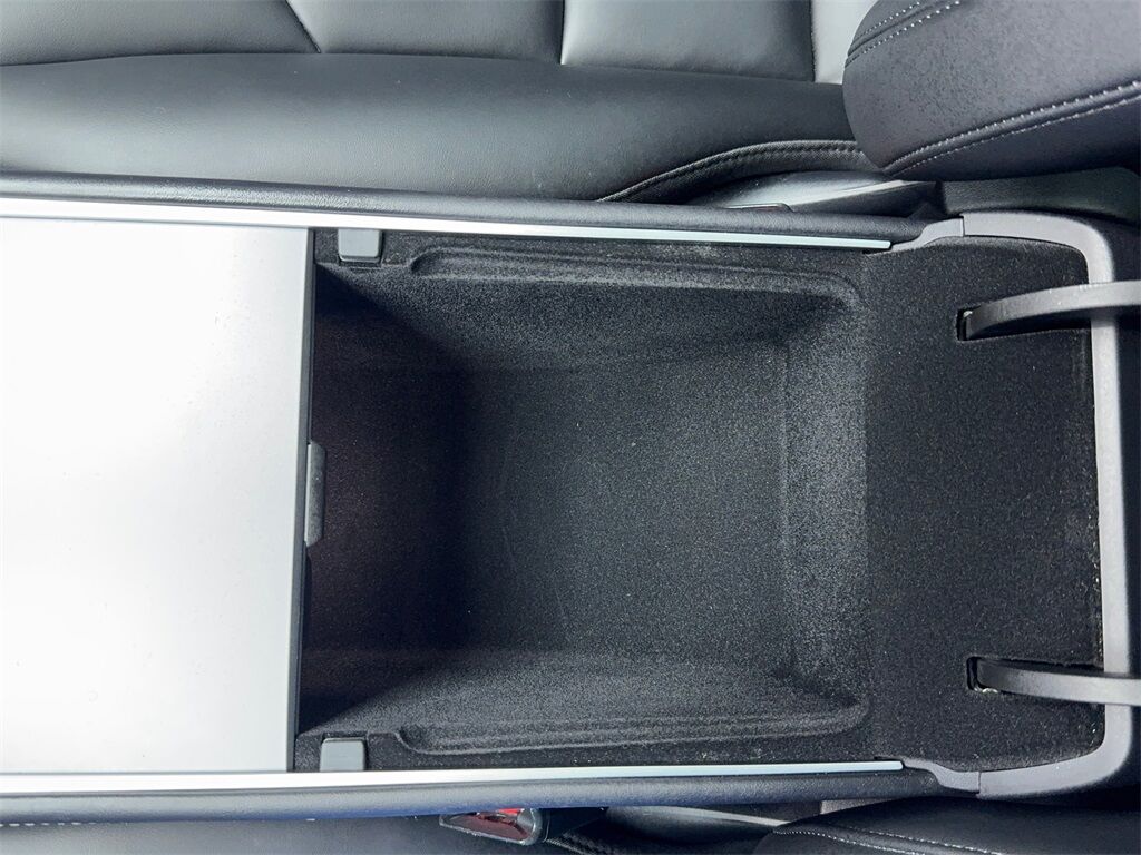 2024 Tesla Model Y Long Range NAV,CAM,PANO,HTD STS,BLIND SPOT,19&quot; WLS Plano TX