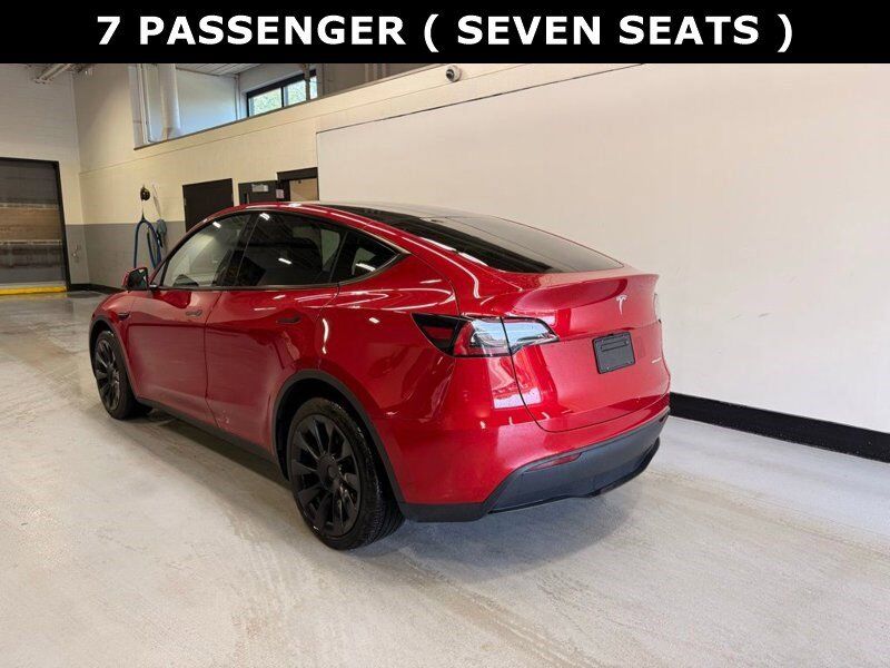 2024 Tesla Model Y Long Range Richmond Hill ON