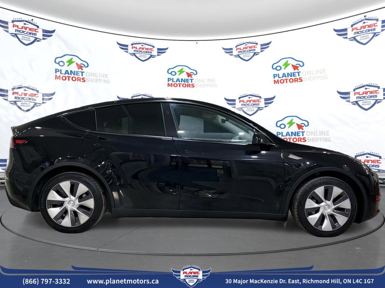 2024 Tesla Model Y Long Range Richmond Hill ON