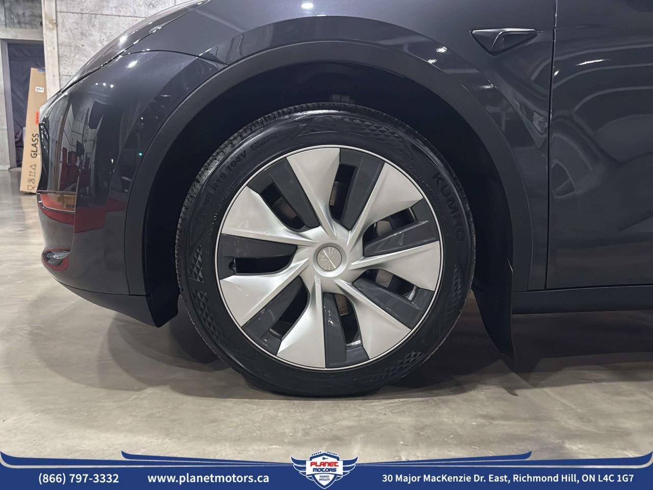 2024 Tesla Model Y Long Range Richmond Hill ON