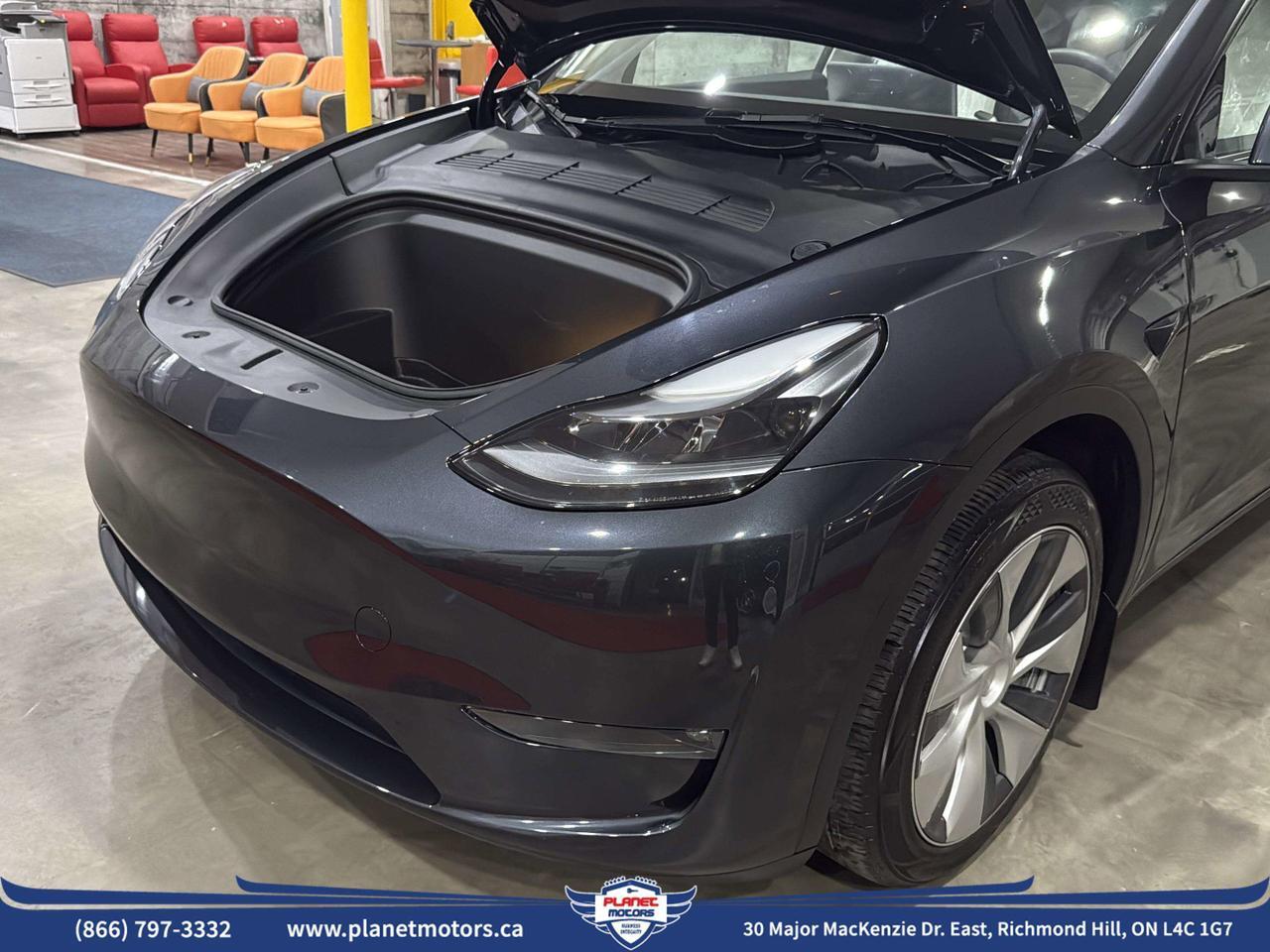 2024 Tesla Model Y Long Range Richmond Hill ON