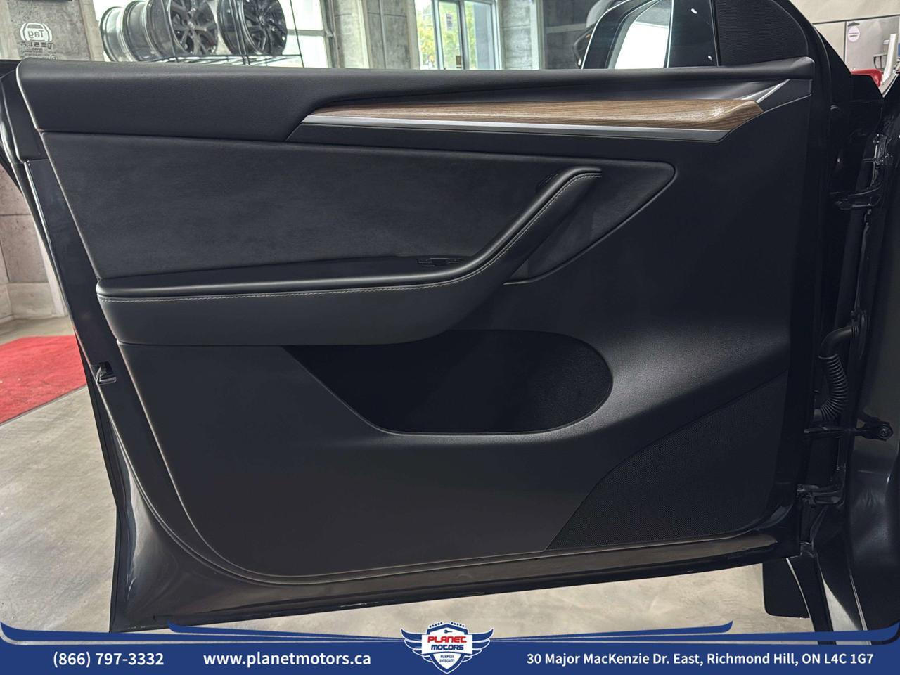 2024 Tesla Model Y Long Range Richmond Hill ON