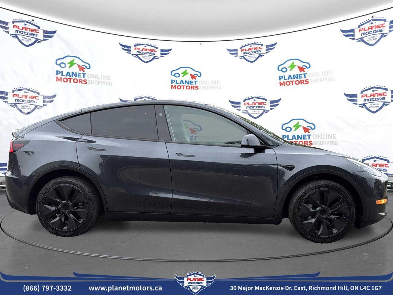 2024 Tesla Model Y Long Range Richmond Hill ON