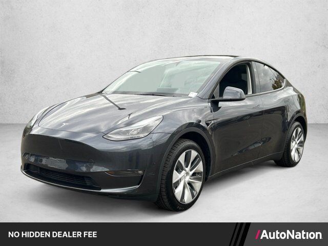 2024 Tesla Model Y Long Range