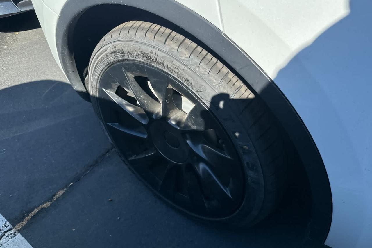 2024 Tesla Model Y Long Range Roseville CA