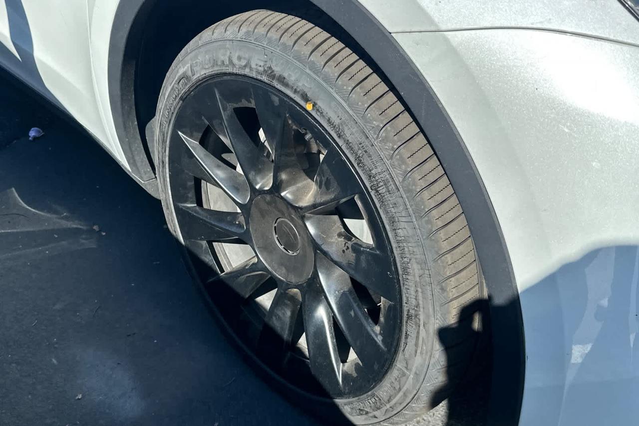 2024 Tesla Model Y Long Range Roseville CA