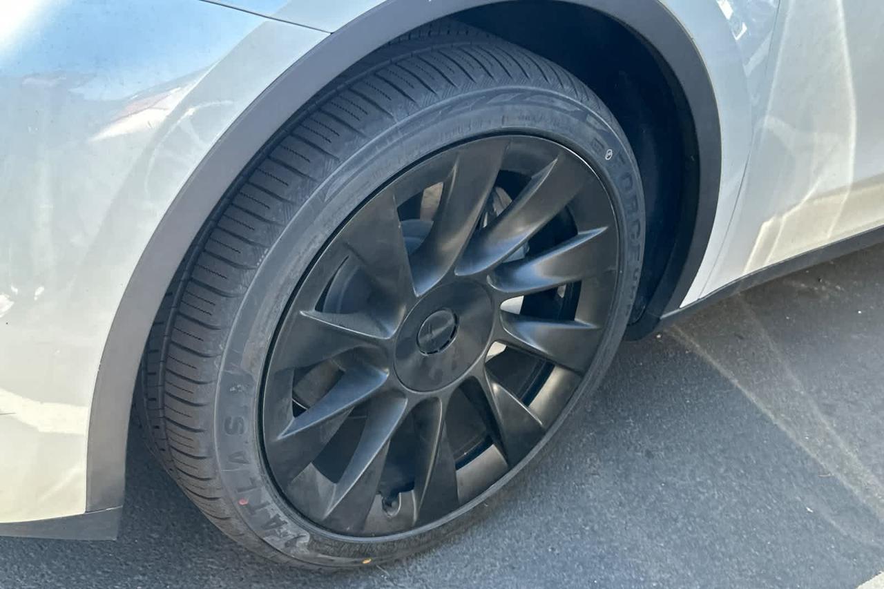 2024 Tesla Model Y Long Range Roseville CA