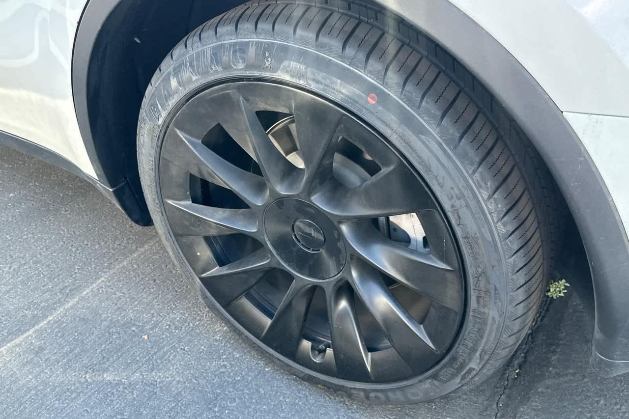 2024 Tesla Model Y Long Range Roseville CA