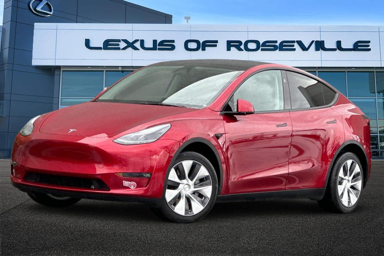 2024 Tesla Model Y Long Range