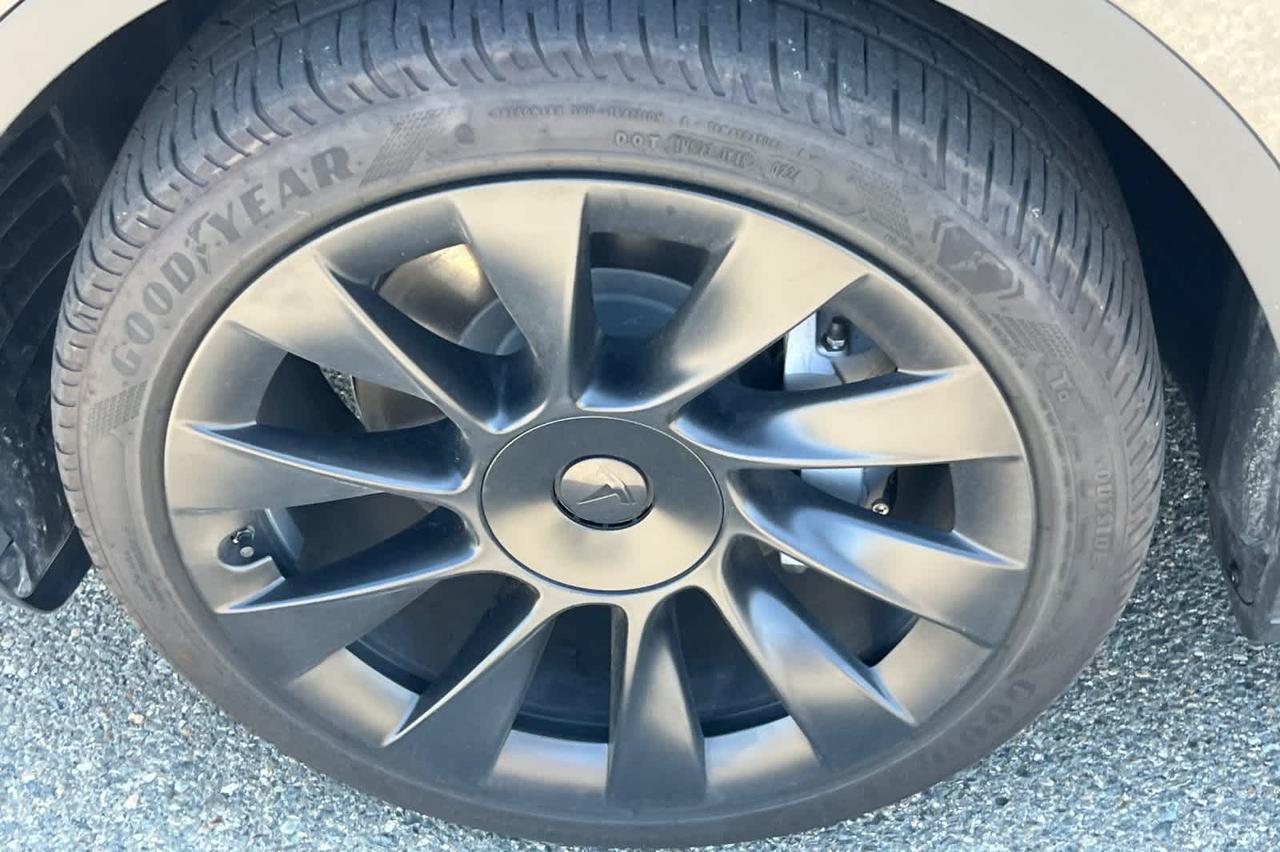 2024 Tesla Model Y Long Range Roseville CA