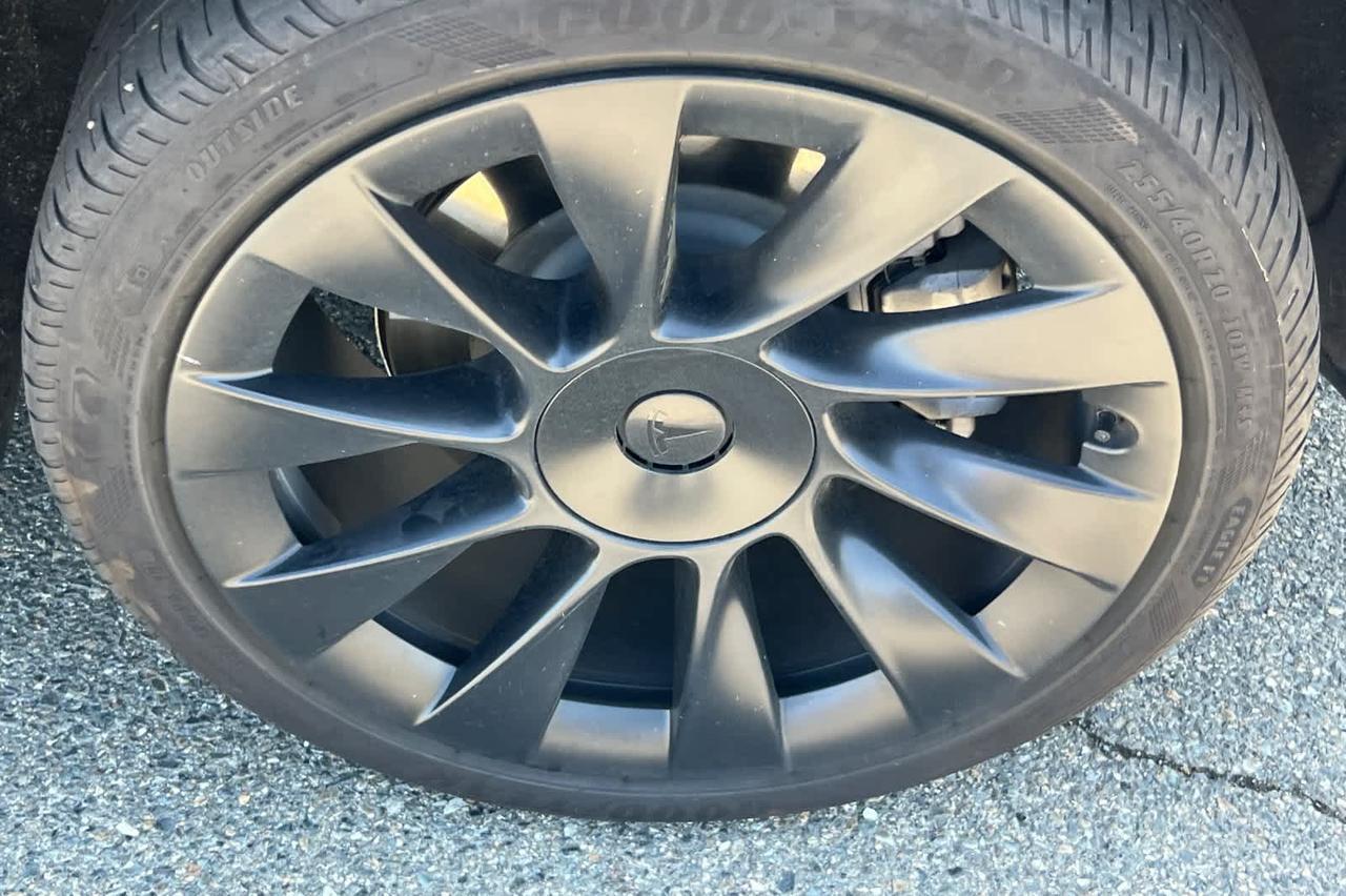 2024 Tesla Model Y Long Range Roseville CA