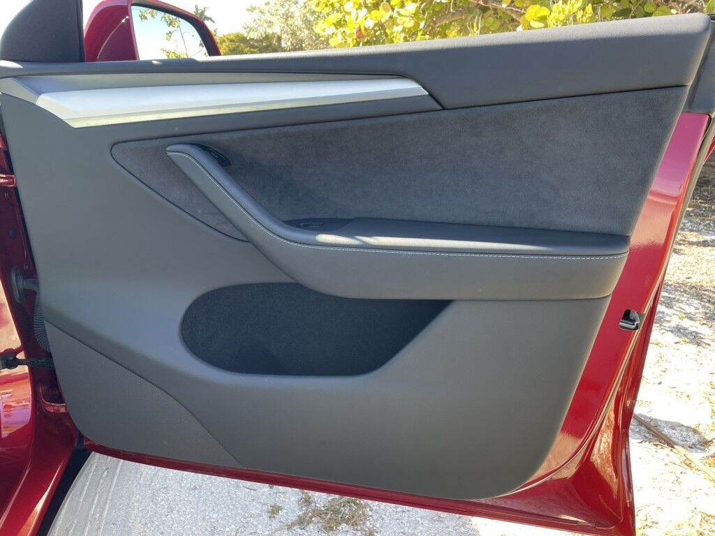 2024 Tesla Model Y Long Range Sarasota FL