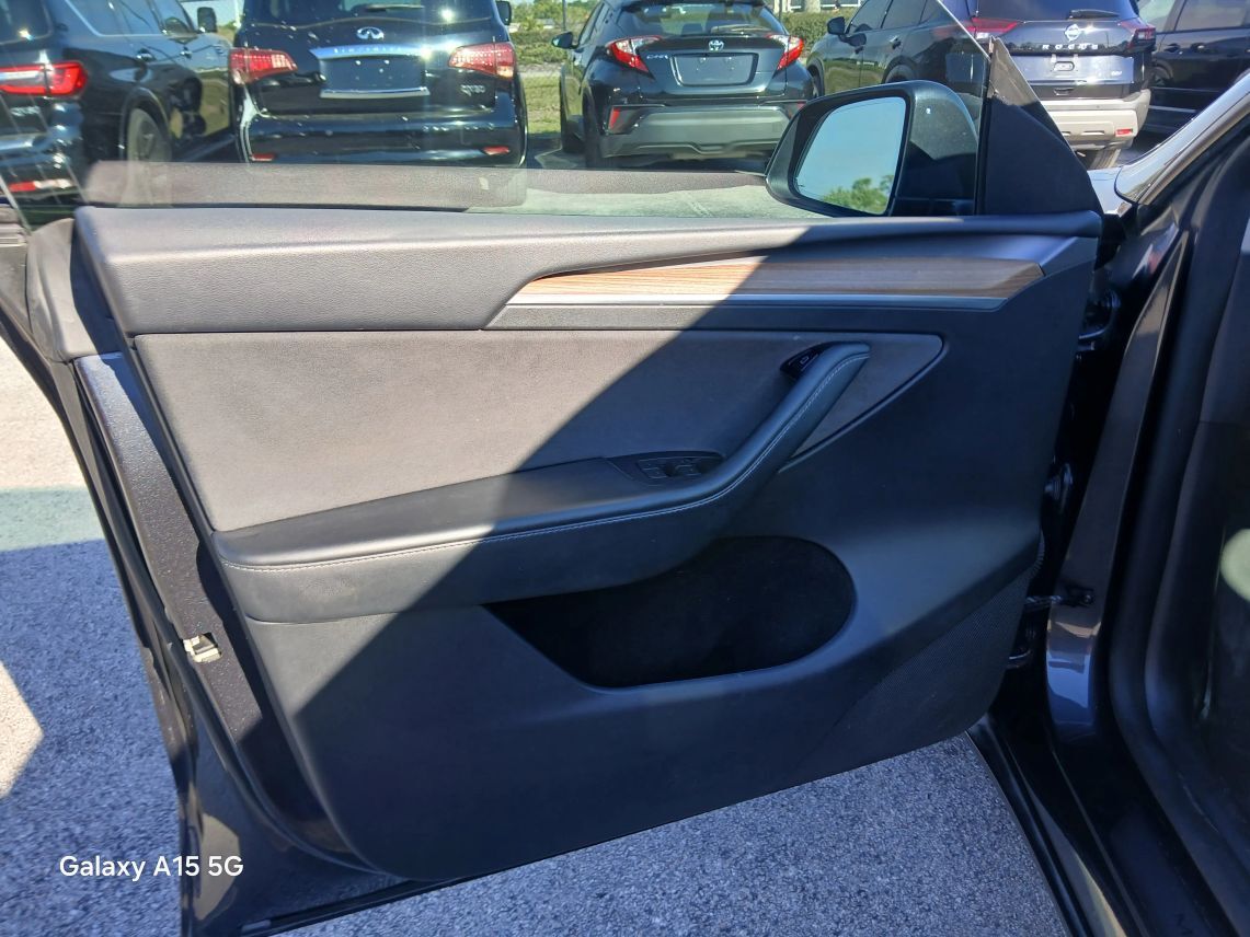 2024 Tesla Model Y Long Range Sport Utility 4D Maitland FL