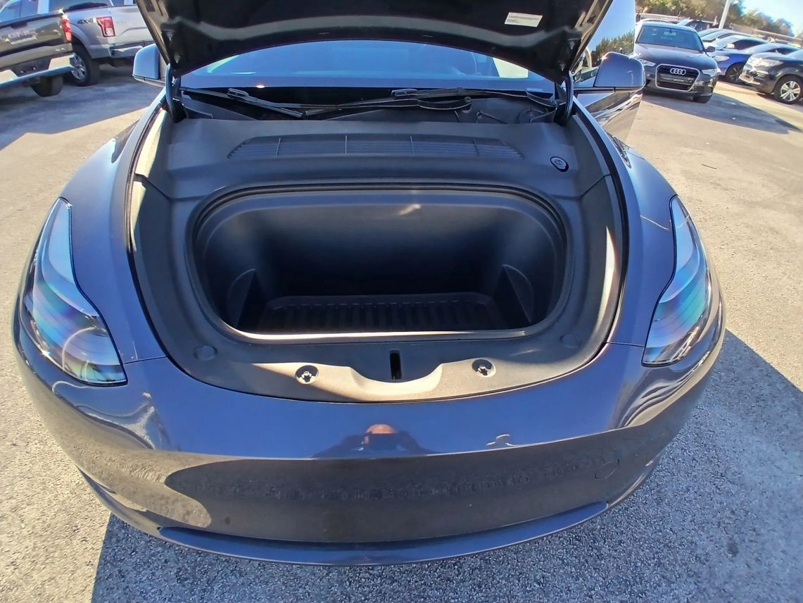 2024 Tesla Model Y Long Range Sport Utility 4D Maitland FL