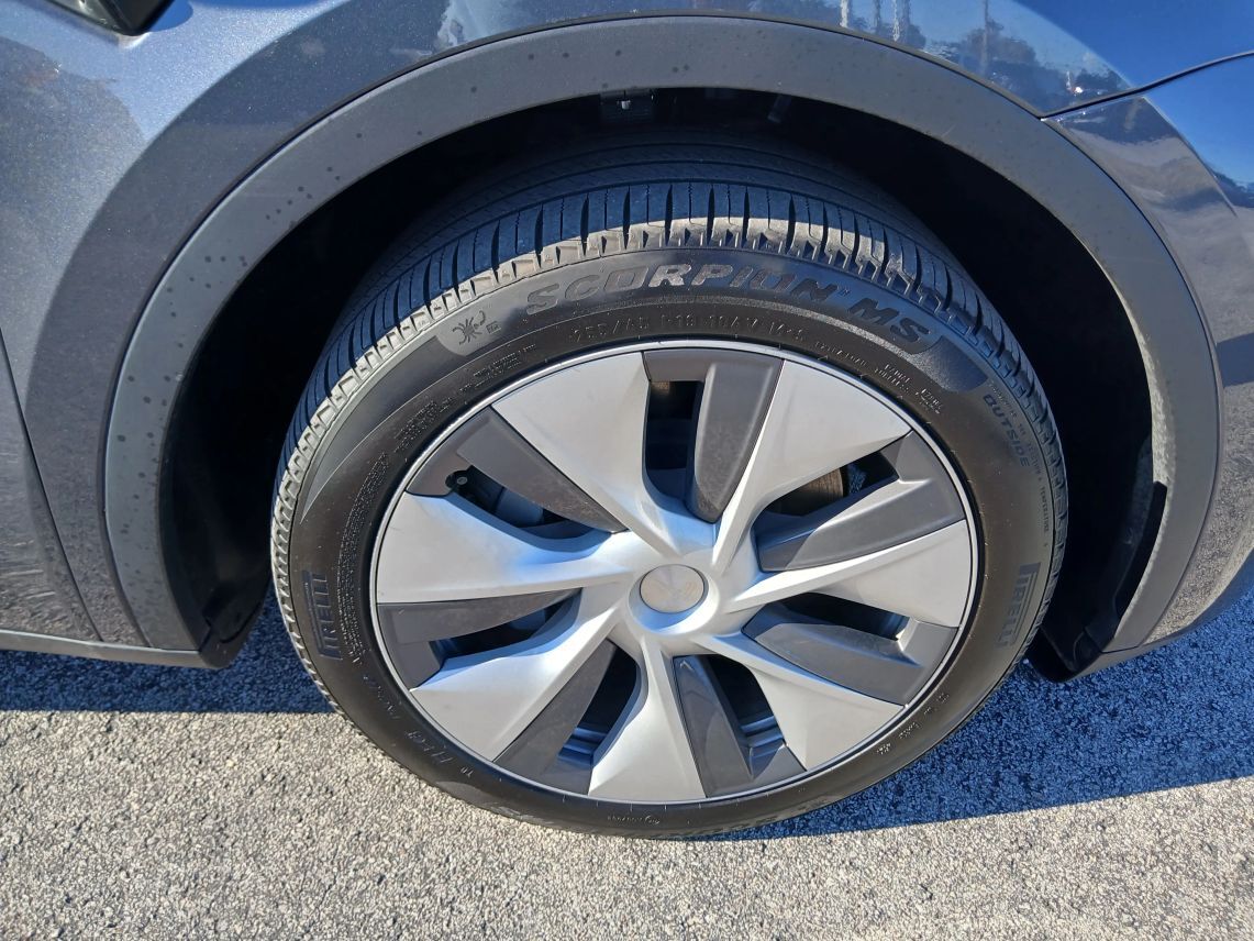 2024 Tesla Model Y Long Range Sport Utility 4D Maitland FL