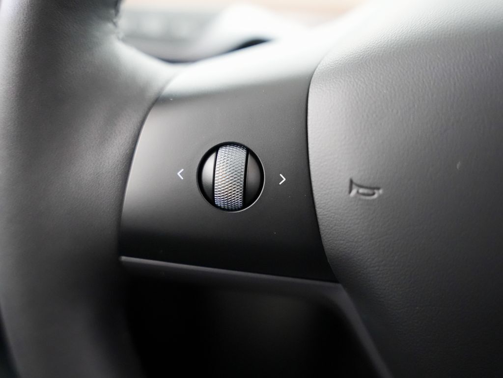 2024 Tesla Model Y Long Range Tigard OR