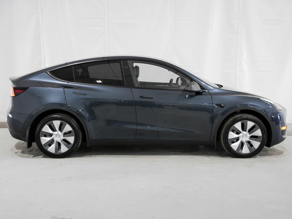 2024 Tesla Model Y Long Range Tigard OR