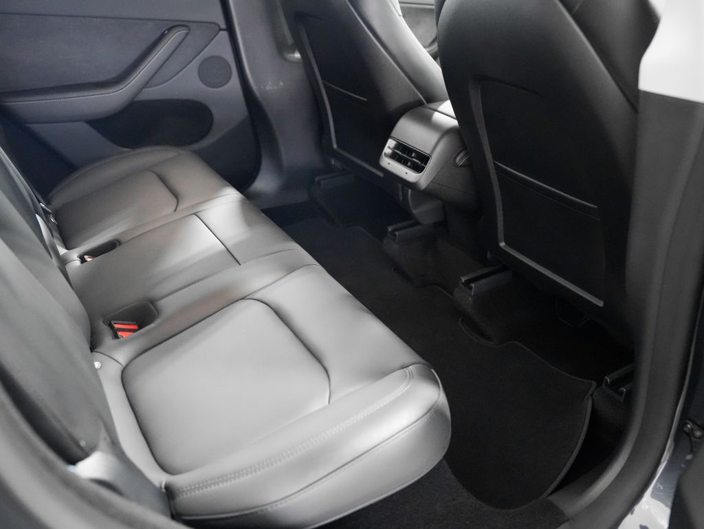 2024 Tesla Model Y Long Range Tigard OR