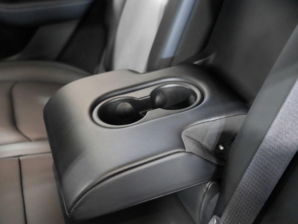 2024 Tesla Model Y Long Range Tigard OR