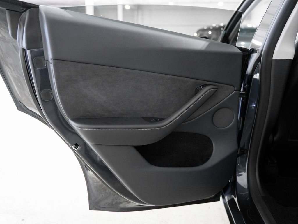 2024 Tesla Model Y Long Range Tigard OR