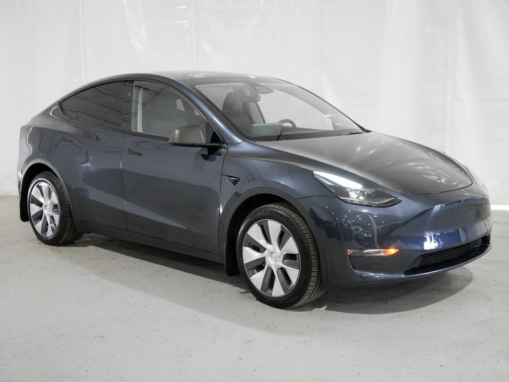 2024 Tesla Model Y Long Range Tigard OR