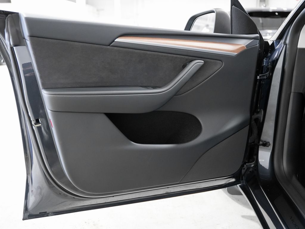 2024 Tesla Model Y Long Range Tigard OR