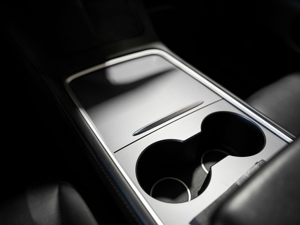 2024 Tesla Model Y Long Range Tigard OR