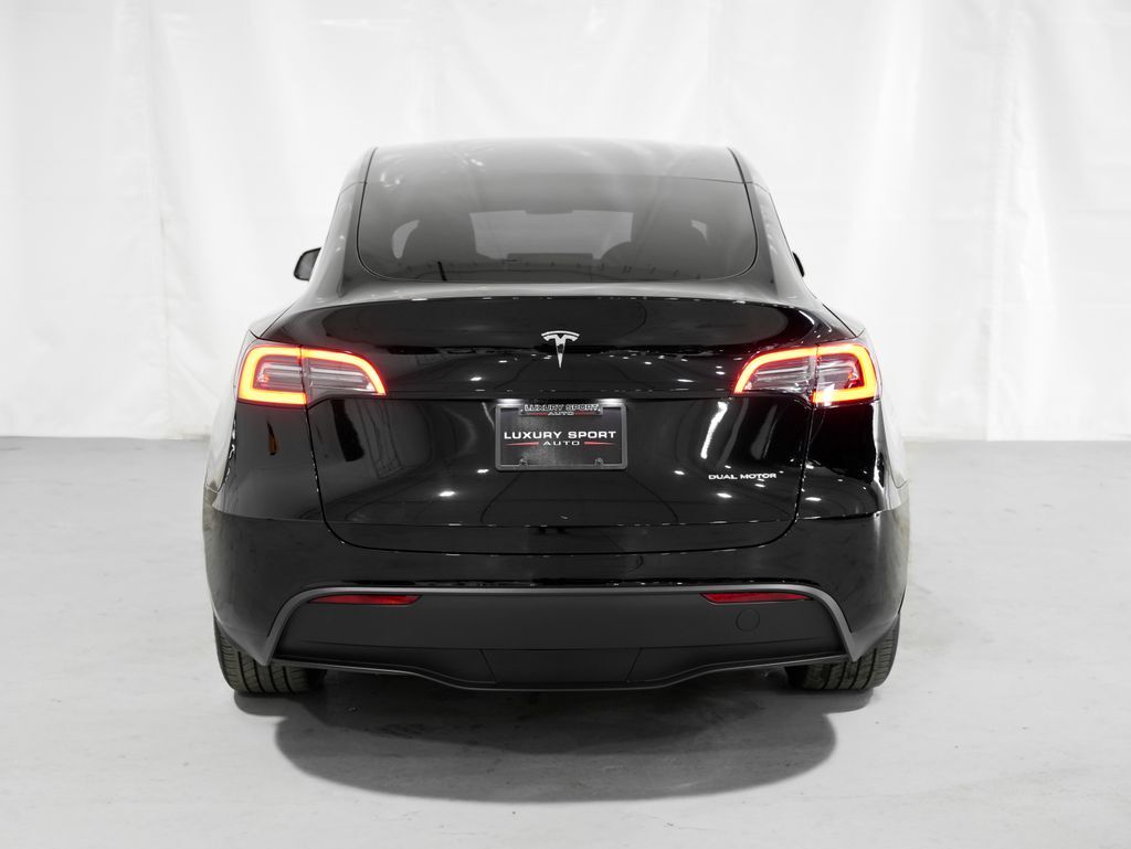 2024 Tesla Model Y Long Range Tigard OR