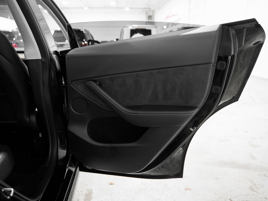 2024 Tesla Model Y Long Range Tigard OR