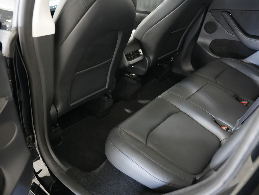 2024 Tesla Model Y Long Range Tigard OR