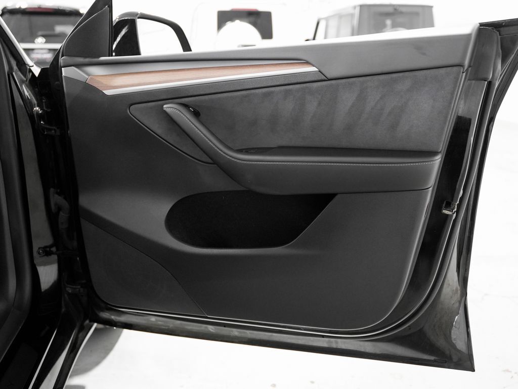 2024 Tesla Model Y Long Range Tigard OR
